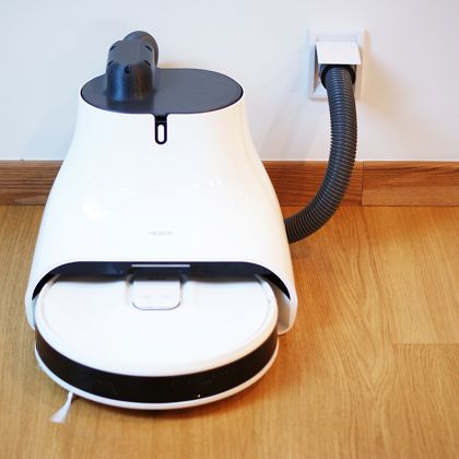 NEABOT NoMo Q11 Hybrid
